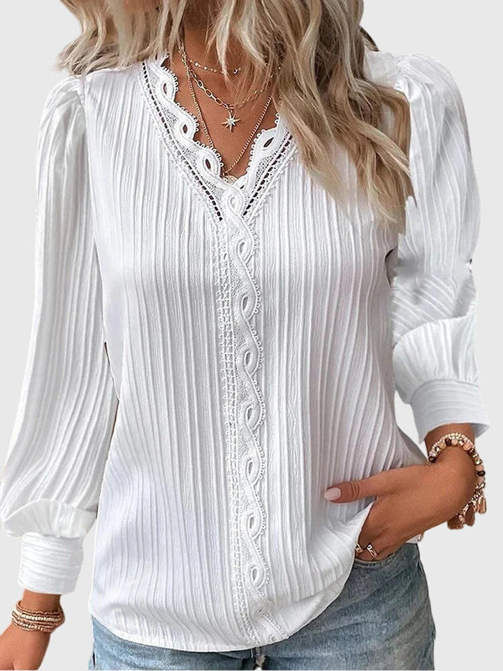 Victoria | Elegant Pullover Blouse